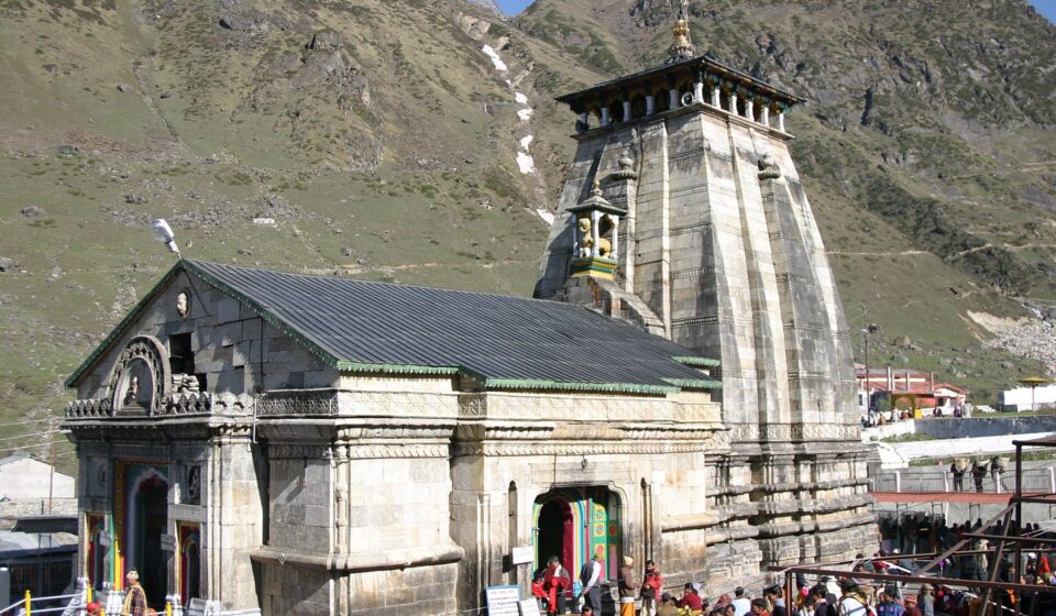 Kedarnath Temple with the Himalayan peaks behind